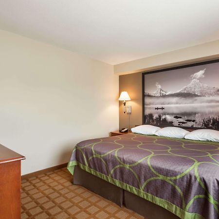 Hotel Super 8 By Wyndham Abbotsford Bc Exterior foto