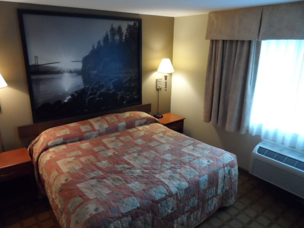 Hotel Super 8 By Wyndham Abbotsford Bc Exterior foto